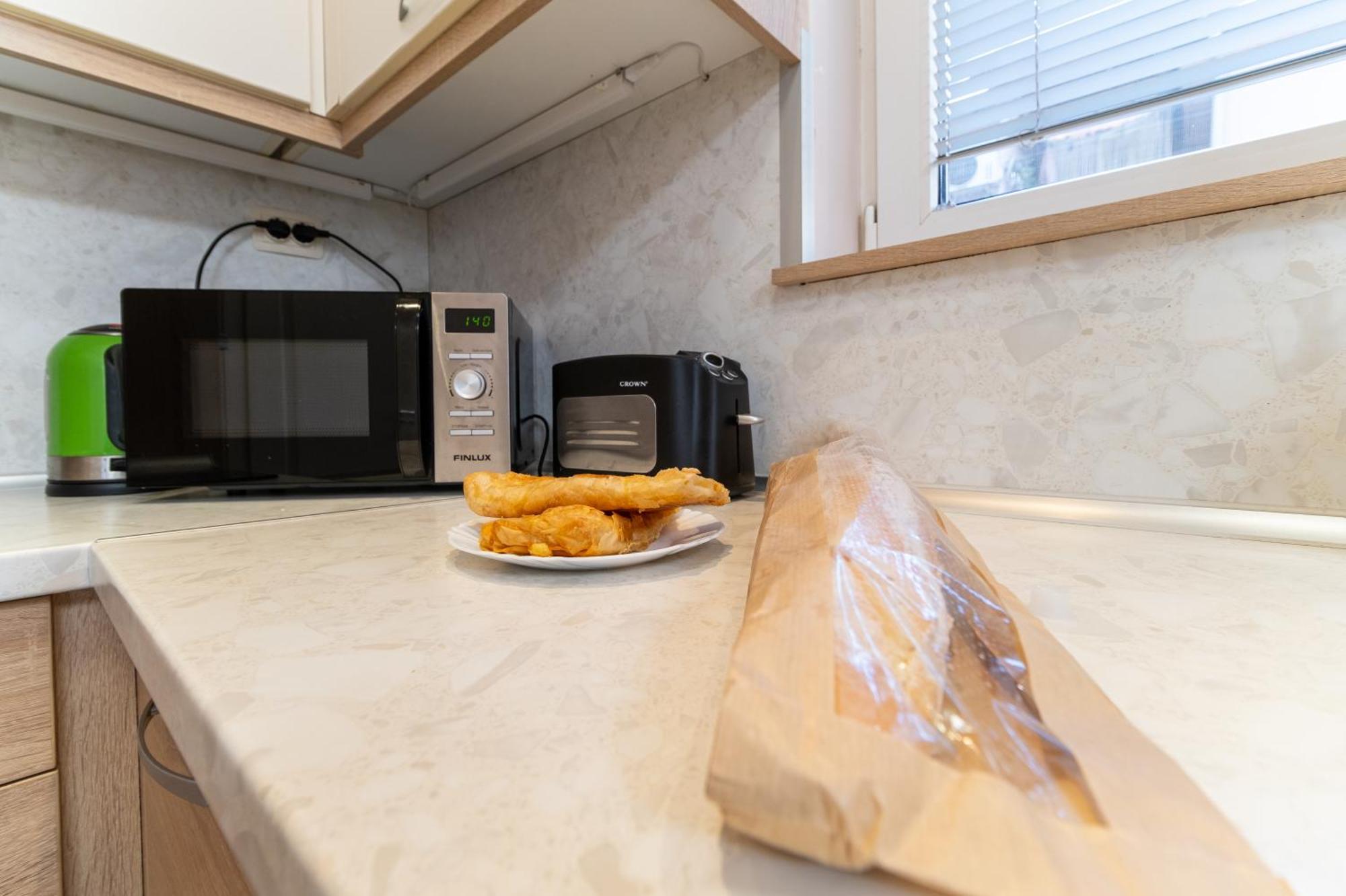 Comfortable 2Br Urban Getaway In City Center Plowdiw Exterior foto